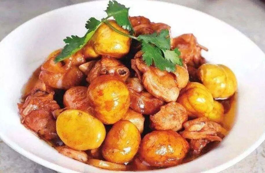 六合餐飲丨秋日食光，我們準(zhǔn)時(shí)開(kāi)餐！